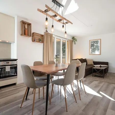 Apartament Moderne Mit Parkplatz Ostermundigen