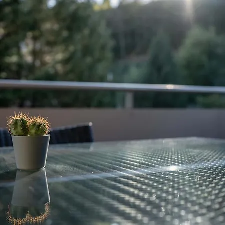 Appartamento Moderne Mit Parkplatz