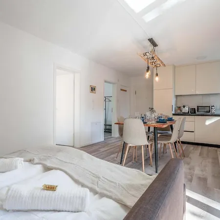 Apartament Moderne Mit Parkplatz